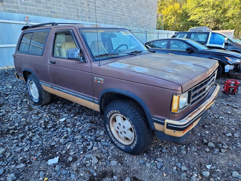 1988 Chevrolet Blazer მანქანა იყიდება აუქციონზე, vin: 1GNCT18Z9J0159654, აუქციონის ნომერი: 71538926