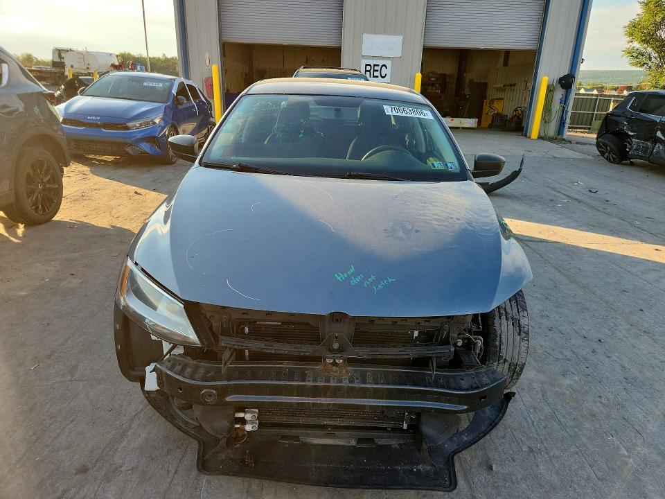 2014 Volkswagen Jetta მანქანა იყიდება აუქციონზე, vin: 3VW2K7AJ1EM412187, აუქციონის ნომერი: 70663806