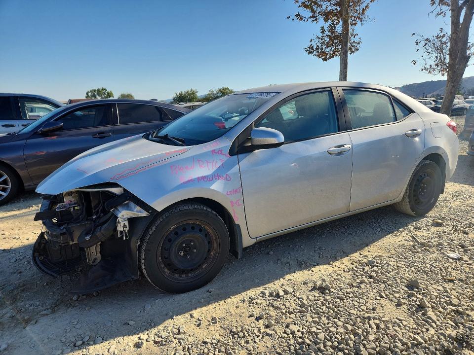 2015 Toyota Corolla მანქანა იყიდება აუქციონზე, vin: 5YFBURHE2FP274509, აუქციონის ნომერი: 71764786