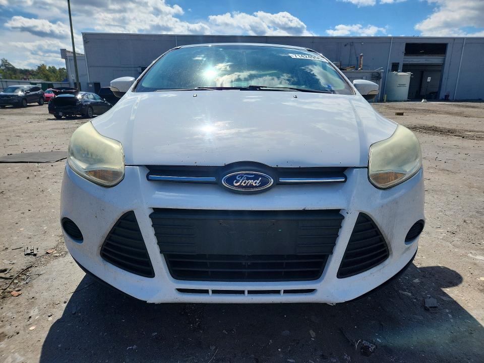 2014 Ford Focus მანქანა იყიდება აუქციონზე, vin: 1FADP3F20EL447060, აუქციონის ნომერი: 71424956
