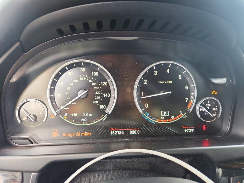 70314166 :رقم المزاد ، 5UXKR6C53F0J75522 vin ، 2015 Bmw X5 مزاد بيع
