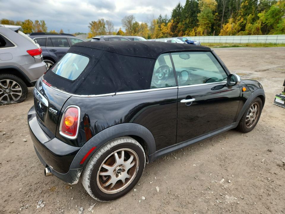 73169816 :رقم المزاد ، WMWMR3C58ATU97408 vin ، 2010 Mini Cooper مزاد بيع