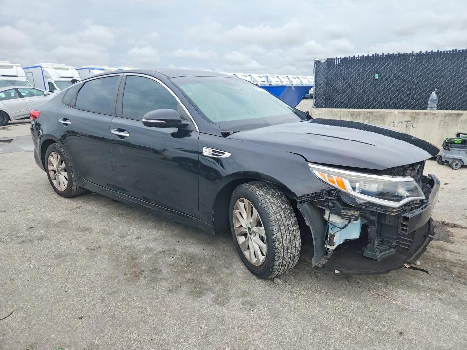 Продажа на аукционе авто 2018 Kia Optima, vin: 5XXGT4L35JG261630, номер лота: 71243966