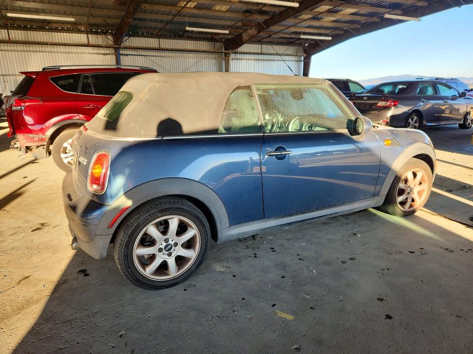 2010 Mini Cooper მანქანა იყიდება აუქციონზე, vin: WMWMR3C52ATZ18782, აუქციონის ნომერი: 72105476