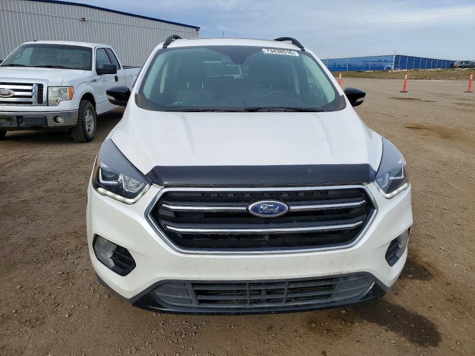 Продаж на аукціоні авто 2017 Ford Escape, vin: 1FMCU9J96HUB54828, номер лоту: 73438516