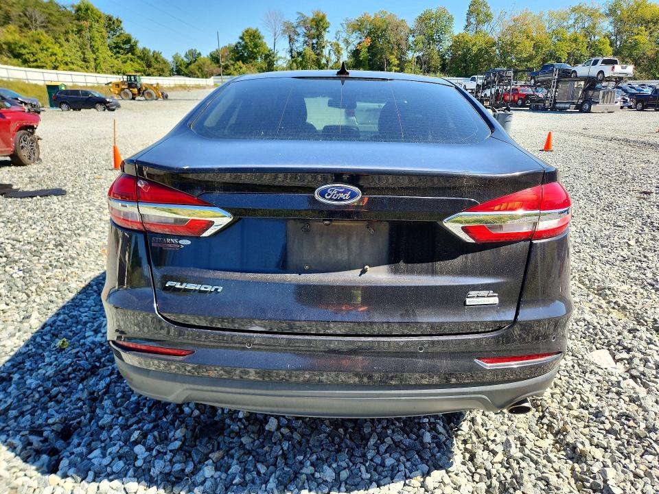 2019 Ford Fusion მანქანა იყიდება აუქციონზე, vin: 3FA6P0CD0KR182523, აუქციონის ნომერი: 72232506