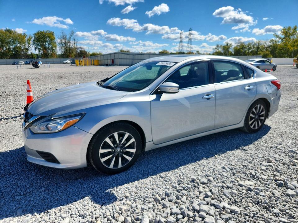 Auction sale of the 2017 Nissan Altima, vin: 1N4AL3AP5HC188166, lot number: 71475686