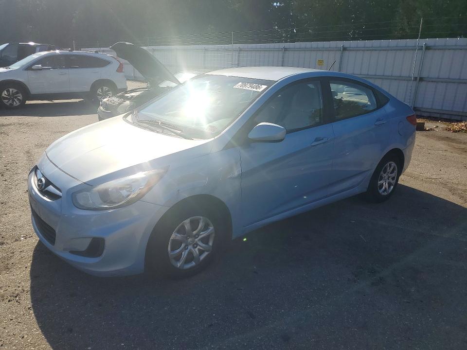Продажа на аукционе авто 2013 Hyundai Accent, vin: KMHCT4AE9DU560177, номер лота: 70979486