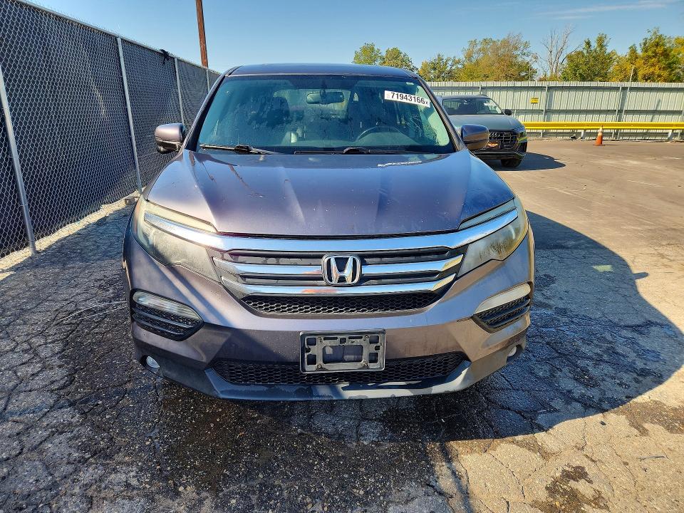 Auction sale of the 2017 Honda Pilot, vin: 5FNYF6H72HB027204, lot number: 71943166