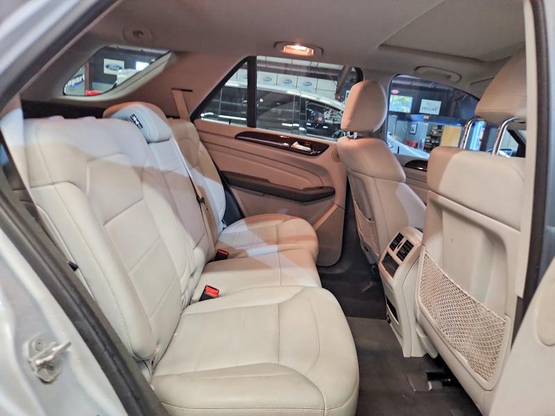 70890016 :رقم المزاد ، 4JGDA2EB6CA033017 vin ، 2012 Mercedes-benz Ml مزاد بيع