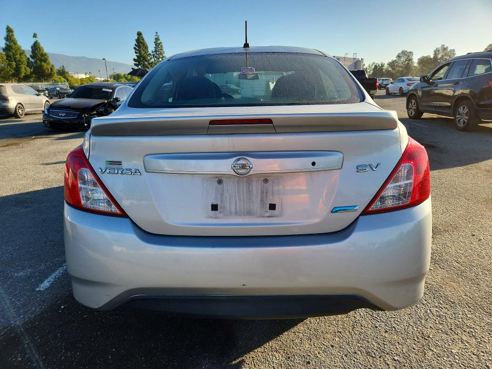 71286496 :رقم المزاد ، 3N1CN7AP1GL867278 vin ، 2016 Nissan Versa مزاد بيع