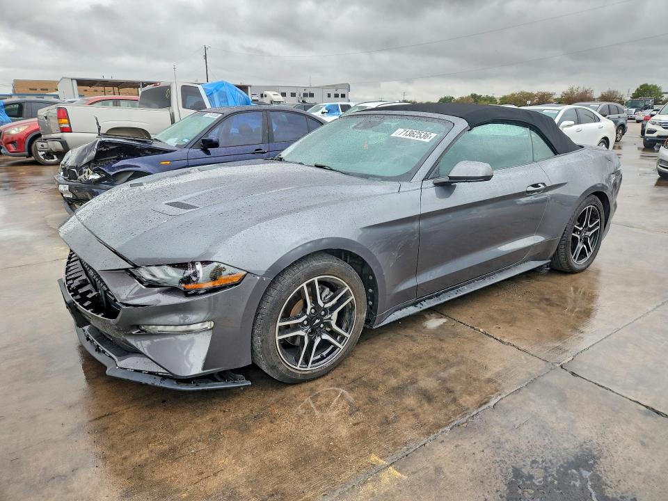 Auction sale of the 2022 Ford Mustang, vin: 1FATP8UH6N5106850, lot number: 71362536
