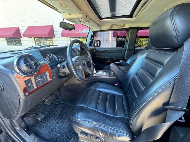 Продаж на аукціоні авто 2005 Hummer H2 Sut, vin: 5GRGN22U85H109373, номер лоту: 72245306