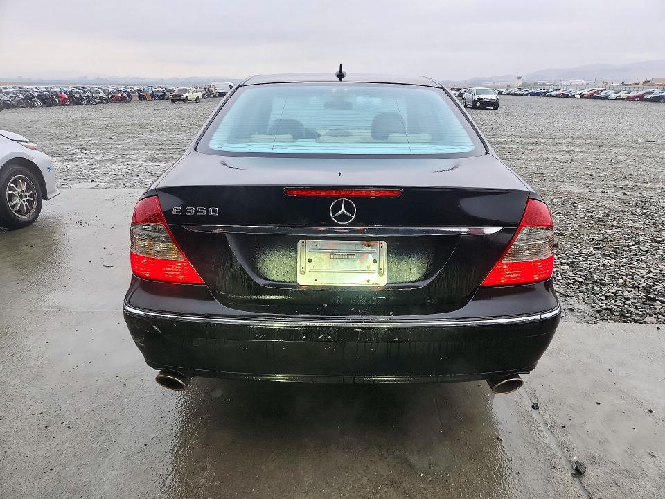 72264696 :رقم المزاد ، WDBUF56X58B253489 vin ، 2008 Mercedes-benz E مزاد بيع