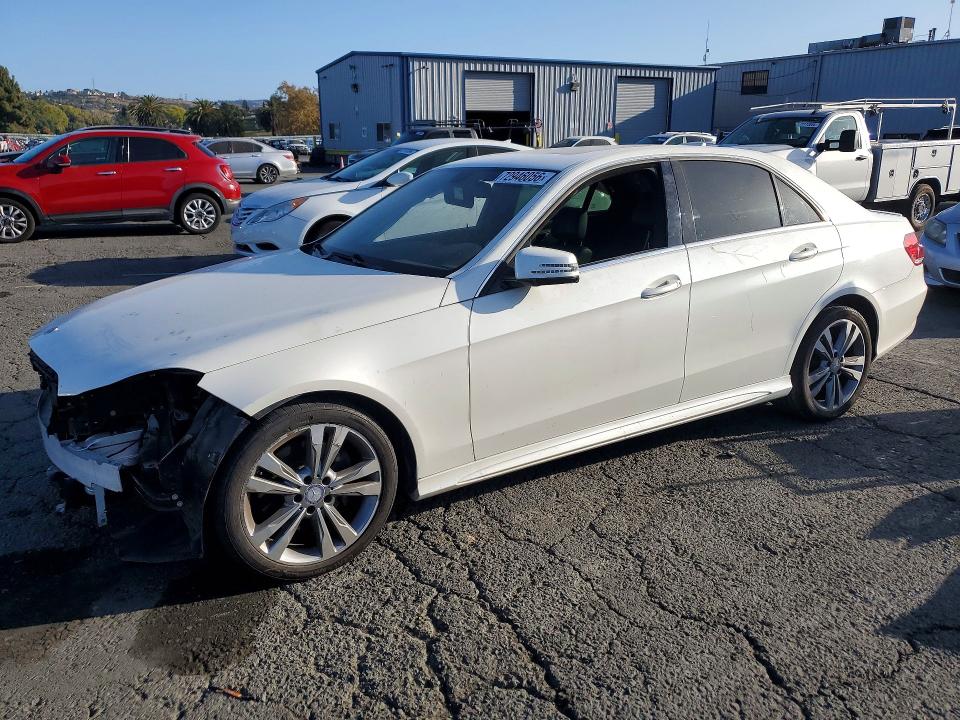 Auction sale of the 2014 Mercedes-benz E, vin: WDDHF5KB4EA843901, lot number: 72946056