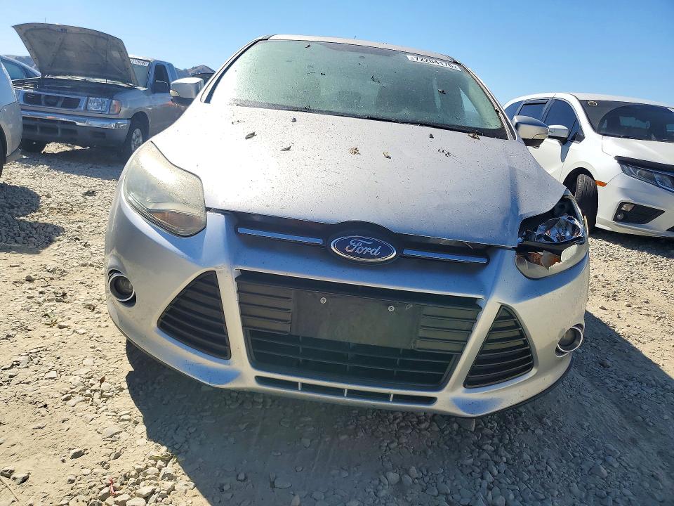 2013 Ford Focus მანქანა იყიდება აუქციონზე, vin: 1FADP3N2XDL370343, აუქციონის ნომერი: 72204176