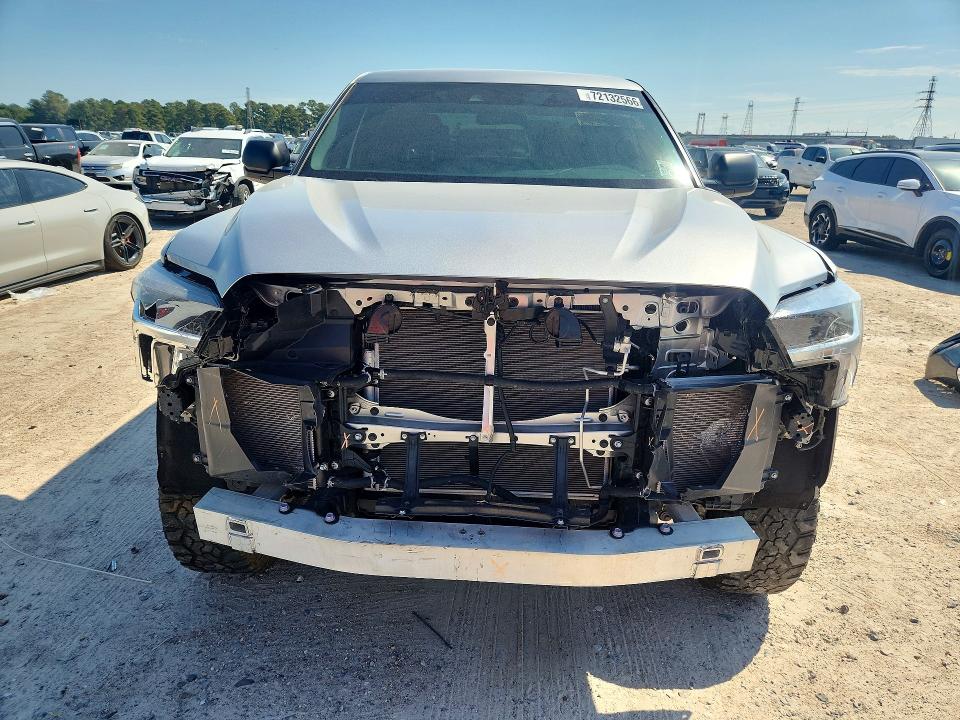 2025 Toyota Tundra მანქანა იყიდება აუქციონზე, vin: 5TFLA5AB7SX050055, აუქციონის ნომერი: 72132566