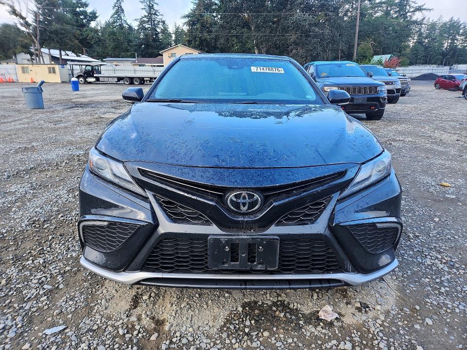 71478876 :رقم المزاد ، 4T1K61AK2NU026379 vin ، 2022 Toyota Camry مزاد بيع