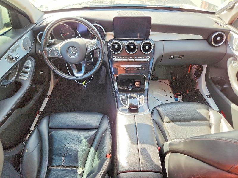 2015 Mercedes-benz C მანქანა იყიდება აუქციონზე, vin: 55SWF4KB1FU013590, აუქციონის ნომერი: 71227126