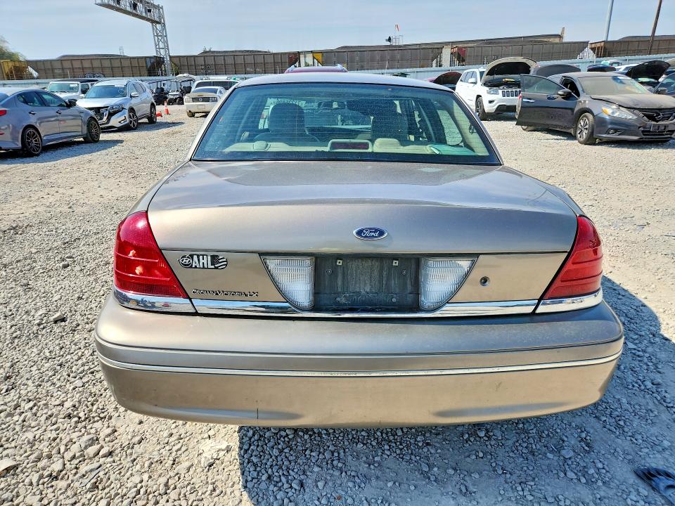 Продаж на аукціоні авто 2004 Ford Crown Victoria, vin: 2FAFP74W64X115681, номер лоту: 71236896