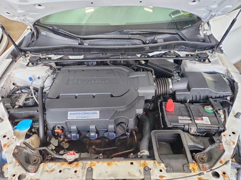 2016 Honda Accord მანქანა იყიდება აუქციონზე, vin: 1HGCT2B80GA000816, აუქციონის ნომერი: 70602686
