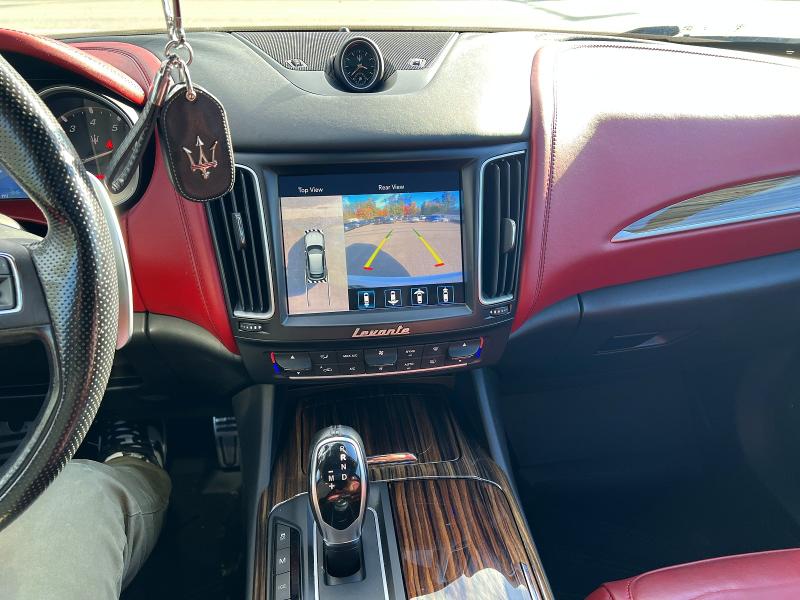 Продажа на аукционе авто 2017 Maserati Levante, vin: ZN661XUS1HX262882, номер лота: 73384566