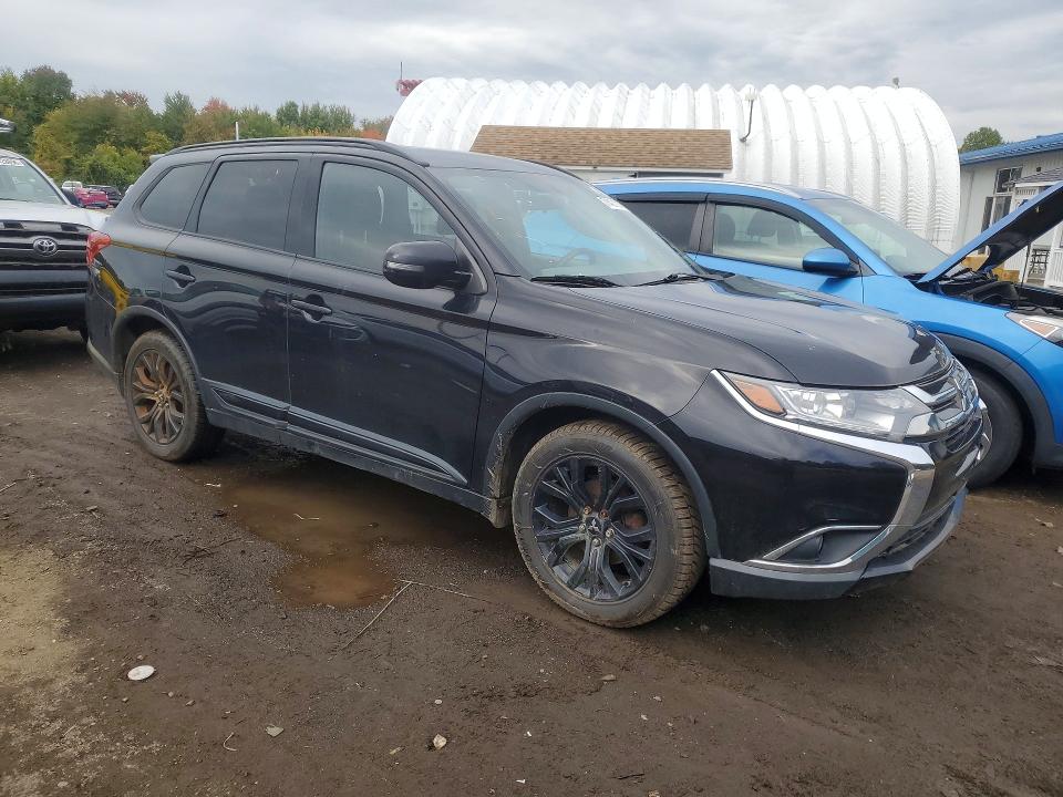 Auction sale of the 2018 Mitsubishi Outlander, vin: JA4AZ3A32JZ049597, lot number: 71421016