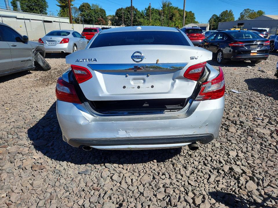 Продажа на аукционе авто 2018 Nissan Altima, vin: 1N4AL3APXJC274479, номер лота: 71775416