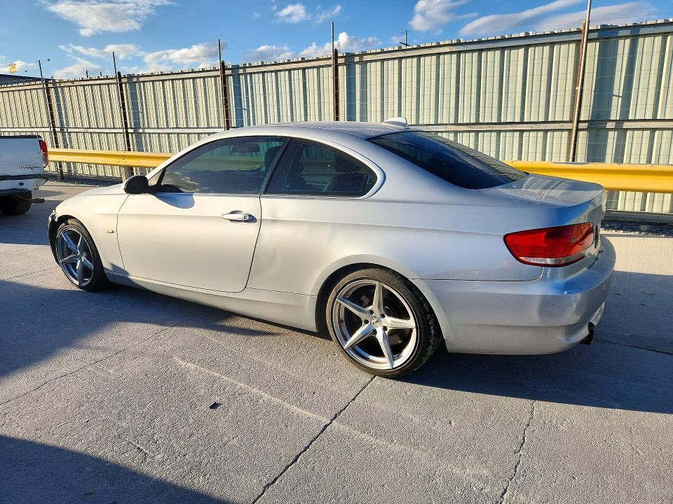 2007 Bmw 335 მანქანა იყიდება აუქციონზე, vin: WBAWB73567P035368, აუქციონის ნომერი: 72330236