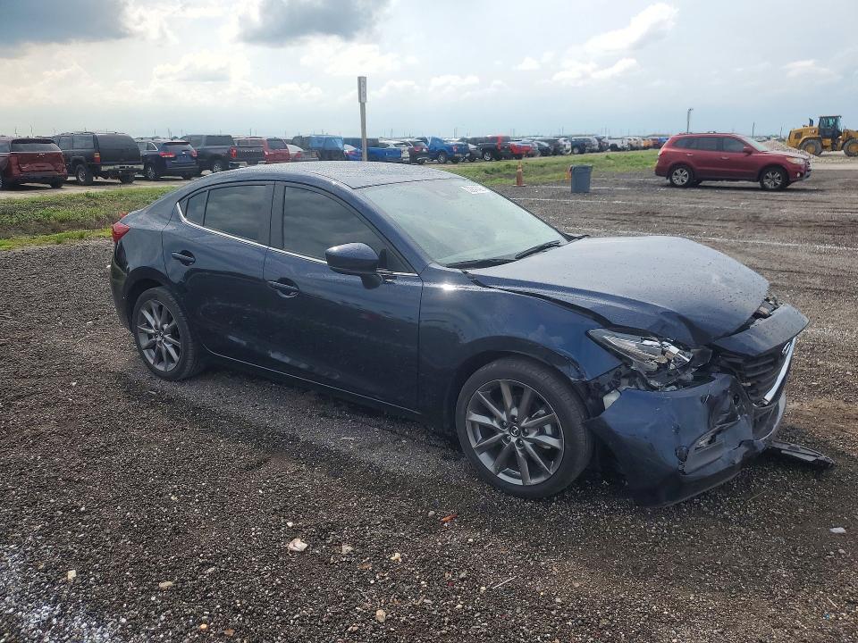 Продаж на аукціоні авто 2018 Mazda 3, vin: 3MZBN1V30JM204943, номер лоту: 72241426