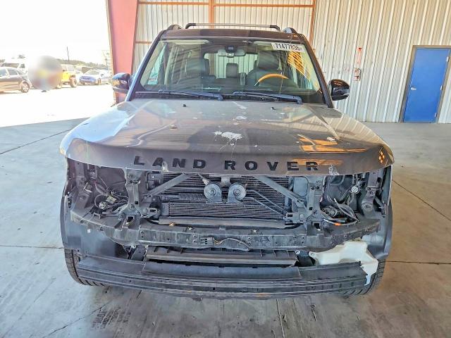 2015 Land Rover Lr4 მანქანა იყიდება აუქციონზე, vin: SALAK2V63FA743805, აუქციონის ნომერი: 71477836
