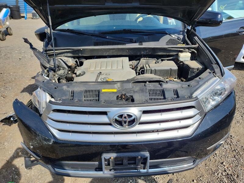 Продажа на аукционе авто 2012 Toyota Highlander, vin: 5TDBK3EH3CS118113, номер лота: 71180646