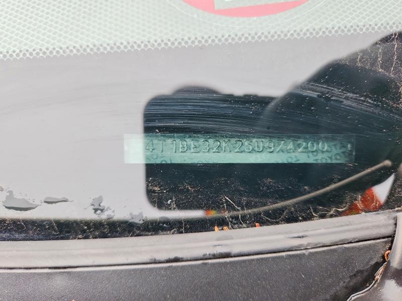 2005 Toyota Camry მანქანა იყიდება აუქციონზე, vin: 4T1BE32K25U974200, აუქციონის ნომერი: 71808426