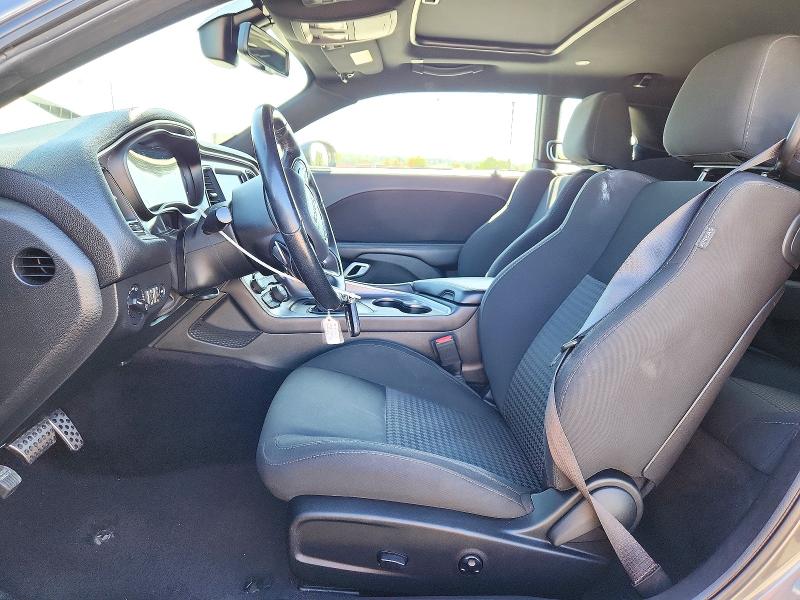 Auction sale of the 2019 Dodge Challenger, vin: 2C3CDZBT5KH504074, lot number: 72995396