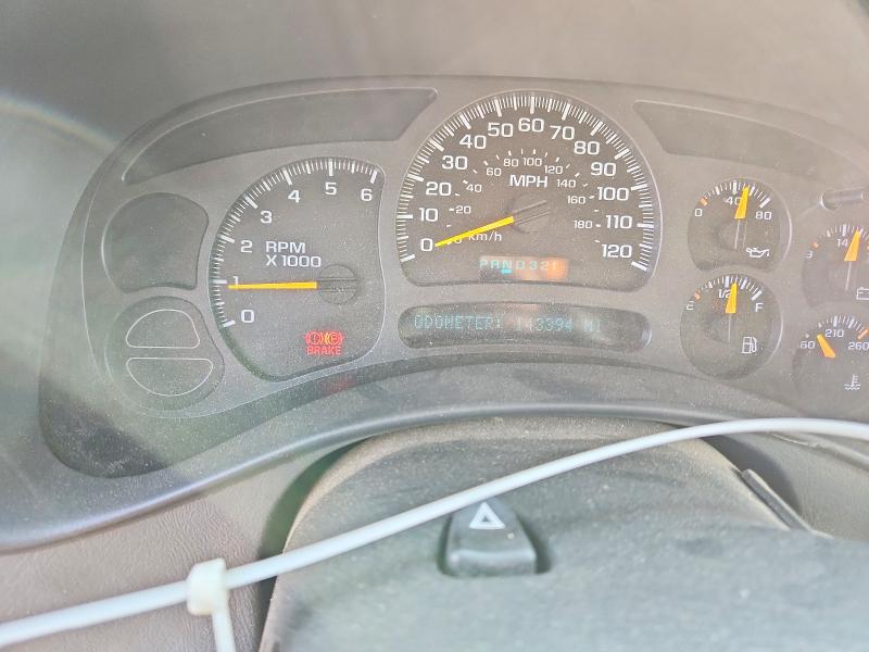 2004 Chevrolet Tahoe მანქანა იყიდება აუქციონზე, vin: 1GNEK13T74R199665, აუქციონის ნომერი: 71366766