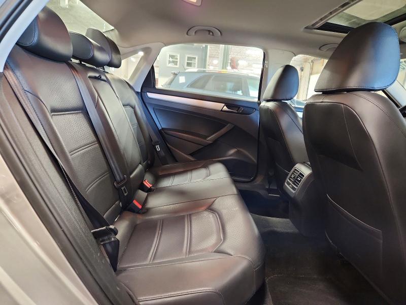 Продажа на аукционе авто 2013 Volkswagen Passat, vin: 1VWBP7A3XDC079426, номер лота: 71203276