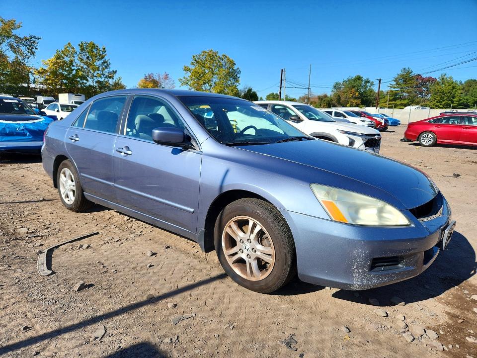 2007 Honda Accord მანქანა იყიდება აუქციონზე, vin: 1HGCM56767A203628, აუქციონის ნომერი: 72339646