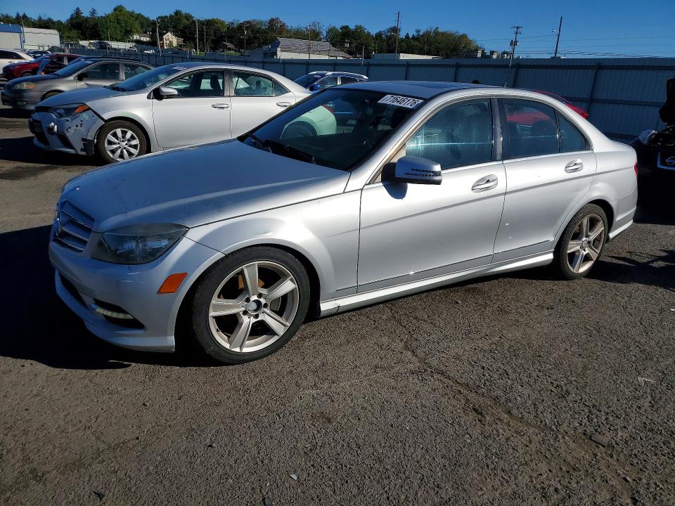 Aukcja sprzedaży 2011 Mercedes-benz C, vin: WDDGF8BB6BR158051, numer aukcji: 71646176