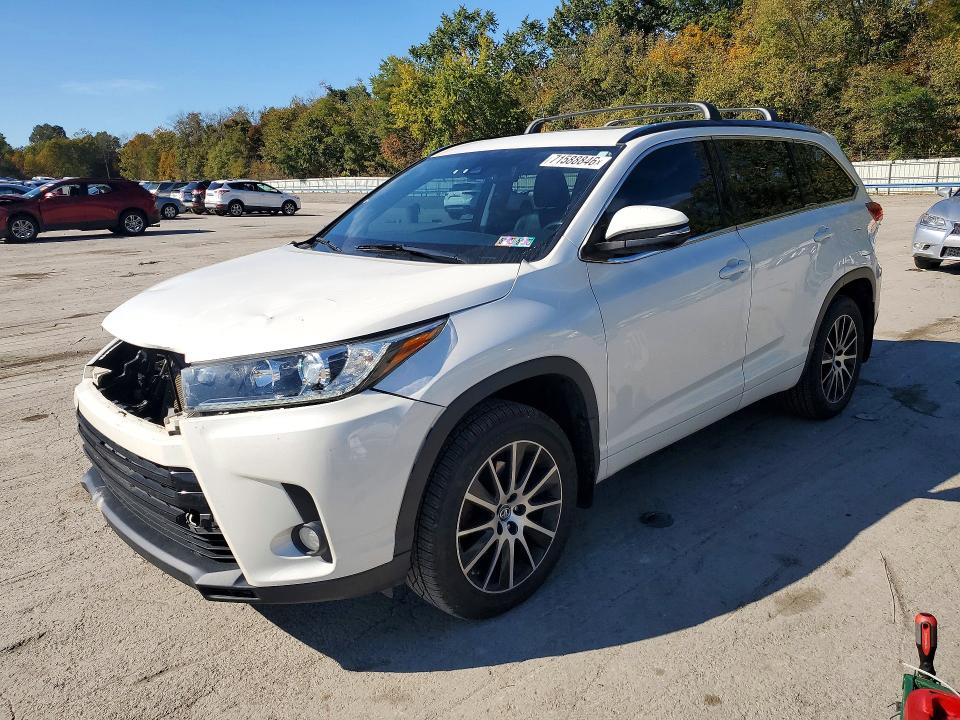 Aukcja sprzedaży 2018 Toyota Highlander, vin: 5TDJZRFH3JS817473, numer aukcji: 71588846