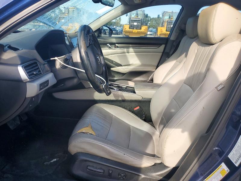 Продаж на аукціоні авто 2018 Honda Accord, vin: 1HGCV1F93JA107888, номер лоту: 72173686
