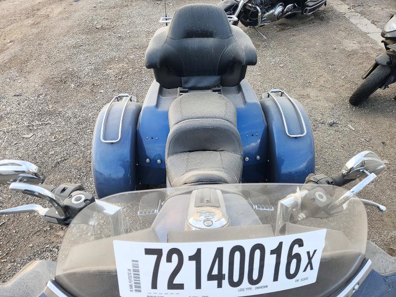 72140016 :رقم المزاد ، 1HD1MDD11JB853630 vin ، 2018 Harley-davidson Flhtcutg مزاد بيع