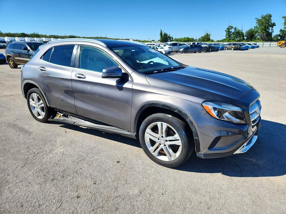 2016 Mercedes-benz Gla მანქანა იყიდება აუქციონზე, vin: WDCTG4GB8GJ233906, აუქციონის ნომერი: 72379006