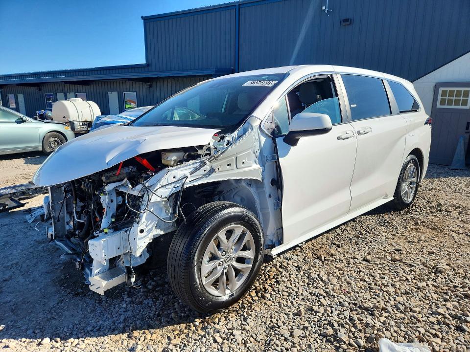 71543016 :رقم المزاد ، 5TDKRKEC1TS295463 vin ، 2026 Toyota Sienna مزاد بيع