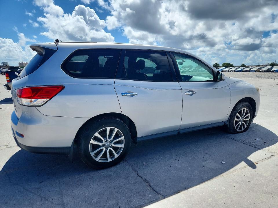 70563846 :رقم المزاد ، 5N1AR2MN8DC683139 vin ، 2013 Nissan Pathfinder مزاد بيع