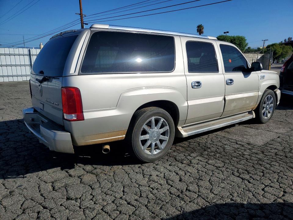 2005 Cadillac Escalade მანქანა იყიდება აუქციონზე, vin: 3GYFK66N15G219394, აუქციონის ნომერი: 72451156