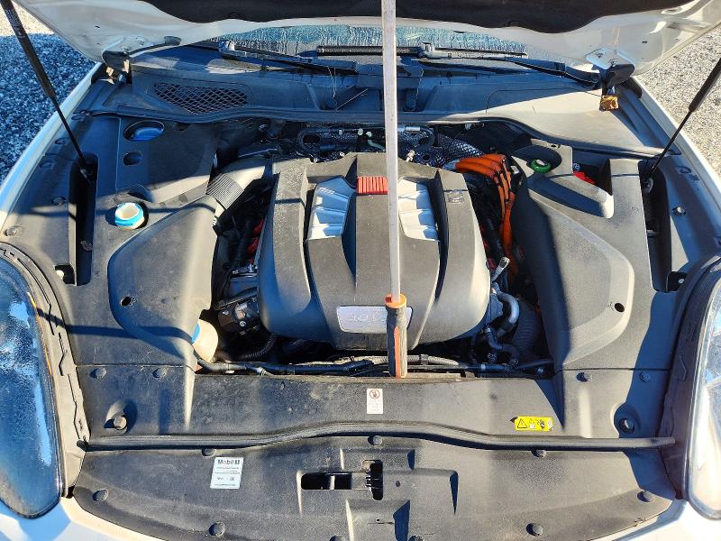 Продаж на аукціоні авто 2017 Porsche Cayenne, vin: WP1AE2A27HLA75594, номер лоту: 72692606