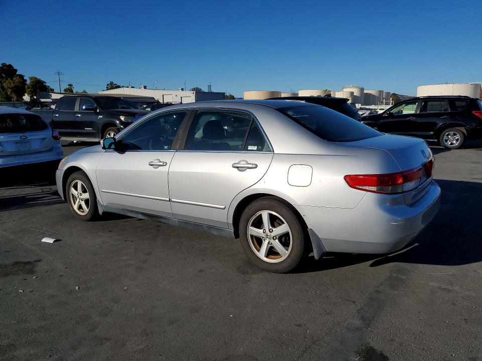 2003 Honda Accord მანქანა იყიდება აუქციონზე, vin: JHMCM56403C030559, აუქციონის ნომერი: 71685456