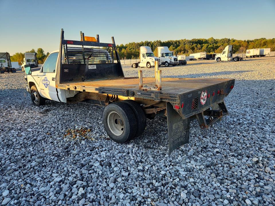 72013336 :رقم المزاد ، 1GBJC34F9YF422843 vin ، 2000 Chevrolet Gmt-400 مزاد بيع