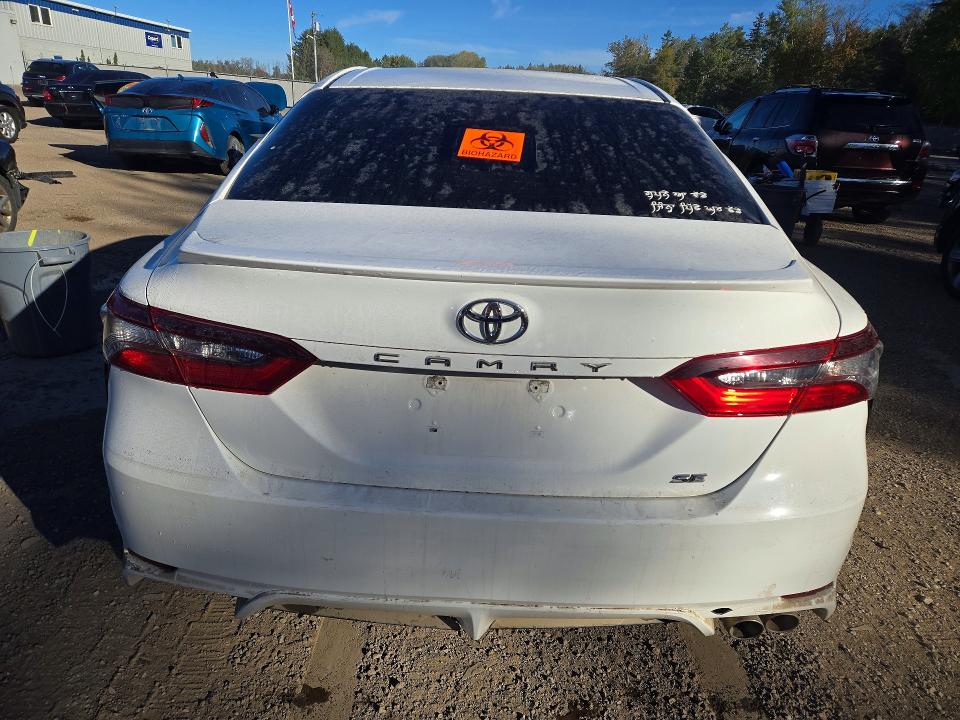 Продажа на аукционе авто 2021 Toyota Camry, vin: 4T1G11AK2MU461390, номер лота: 70325926