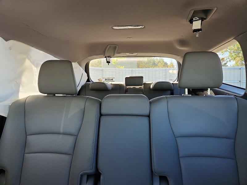 2017 Honda Pilot მანქანა იყიდება აუქციონზე, vin: 5FNYF6H56HB066781, აუქციონის ნომერი: 72141806